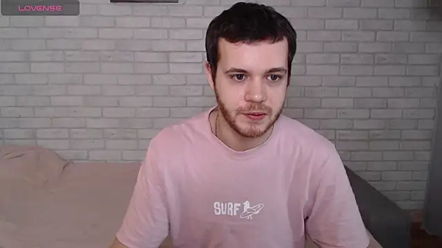 Snapshot of Alexxx_horny chatting on March 3, 9:26 am Alexxx horny online show from March 3, 9:26 am