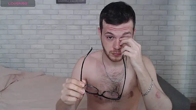Snapshot of Alexxx_horny chatting on July 16, 7:03 am Alexxx horny online show from July 16, 7:03 am
