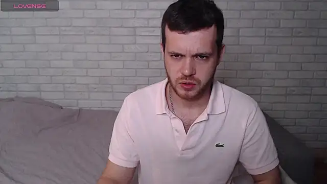 Snapshot of Alexxx_horny chatting on July 27, 7:21 pm Alexxx horny online show from July 27, 7:21 pm