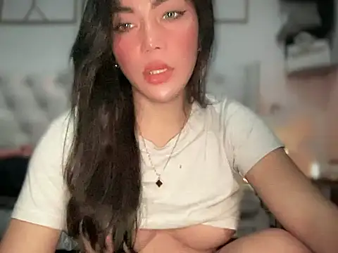 Snapshot of kristinestar chatting on November 17, 3:01 am kristinestar online show from November 17, 3:01 am