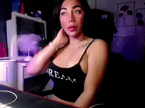 Snapshot of kristinestar chatting on February 24, 9:24 pm kristinestar online show from February 24, 9:24 pm