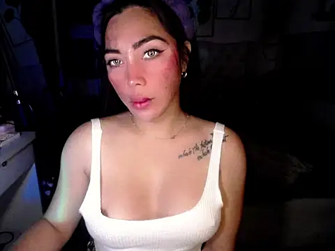 Snapshot of kristinestar chatting on March 1, 11:18 pm kristinestar online show from March 1, 11:18 pm