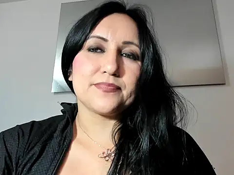 foxy-porn1 online show from March 4, 11:32 pm