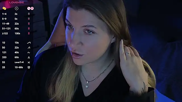 Snapshot of Fairy__Sofia chatting on October 28, 9:13 am Fairy Sofia online show from October 28, 9:13 am