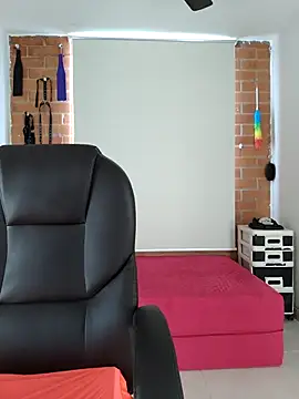 Snapshot of YOURSDEBORA chatting on March 18, 10:04 pm YOURSDEBORA online show from March 18, 10:04 pm