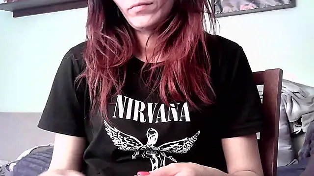 Snapshot of Katesweetkate chatting on April 22, 3:35 pm Katesweetkate online show from April 22, 3:35 pm