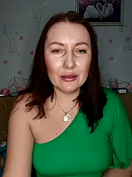 Snapshot of Katti_Kissa chatting on December 9, 2:49 pm Katti Kissa online show from December 9, 2:49 pm