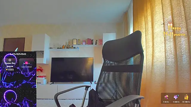 hot evil queen online show from October 22, 8:14 am