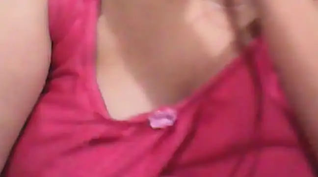 Snapshot of giga-bite chatting on December 8, 7:00 pm giga-bite online show from December 8, 7:00 pm