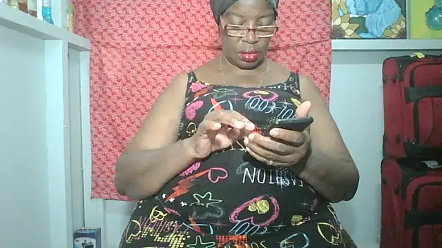 Snapshot of pink69pussy chatting on March 27, 10:09 pm pink69pussy online show from March 27, 10:09 pm