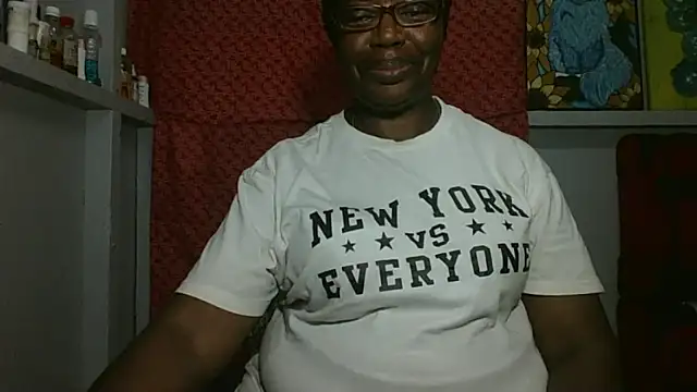Snapshot of pink69pussy chatting on April 21, 1:42 am pink69pussy online show from April 21, 1:42 am
