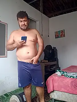 tarra122 online show from April 1, 2:25 pm