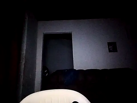 tarra122 online show from April 2, 2:53 am