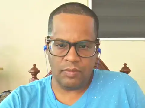 thesugar32 online show from February 21, 1:12 pm