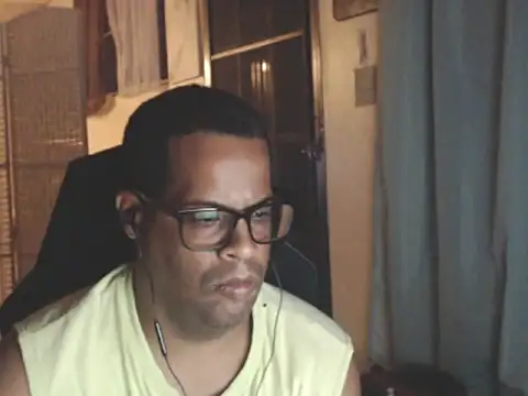 thesugar32 online show from April 9, 2:00 am