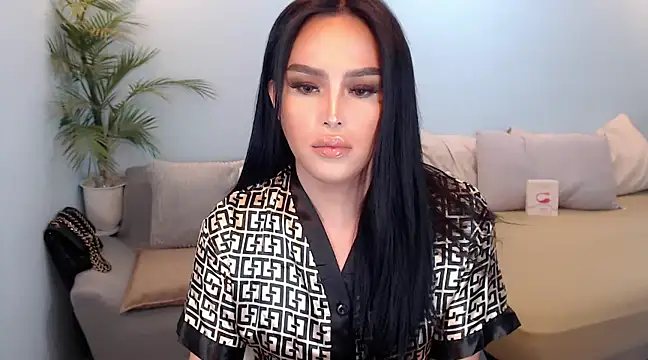 PrettyWomanxxx online show from February 15, 10:31 pm