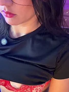 mahia queen online show from April 14, 11:38 am