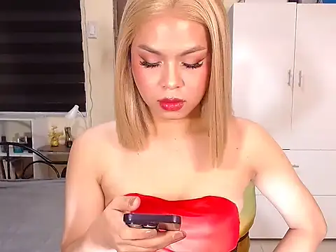 MistressLuna1 online show from March 14, 7:44 pm