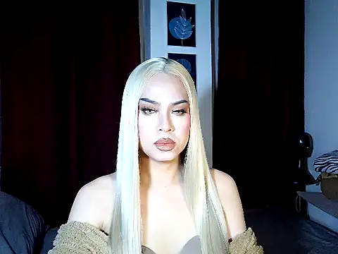 MistressLuna1 online show from February 21, 10:11 pm