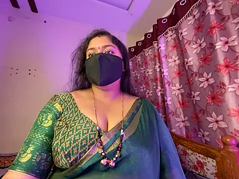 Love 4Sex online show from February 9, 5:33 am