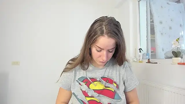 DiamondKay online show from February 2, 7:18 am