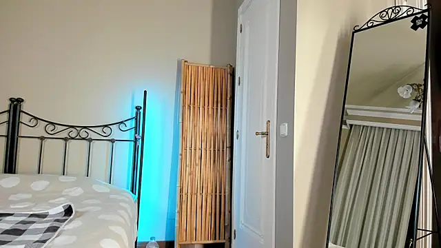 mazekyn online show from January 17, 7:16 pm