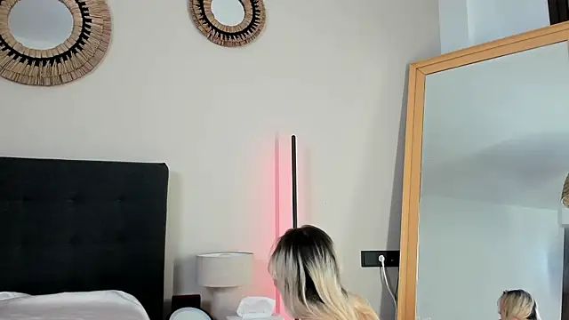 mazekyn online show from March 19, 11:25 pm