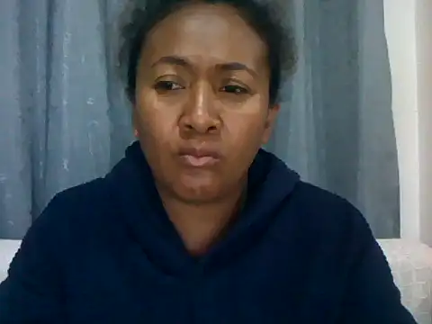 Snapshot of sexyladii chatting on July 14, 4:56 pm sexyladii online show from July 14, 4:56 pm