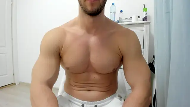 woolfiie online show from February 20, 8:14 pm