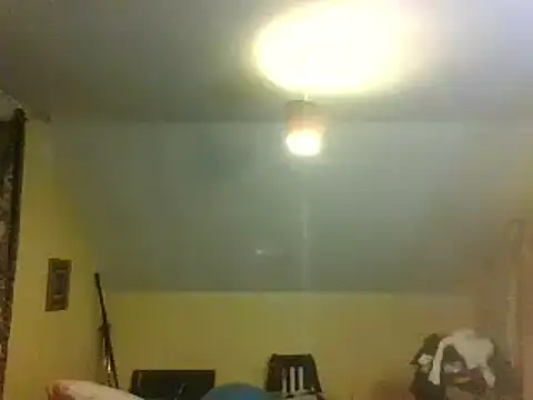 Snapshot of londonfuckwhore chatting on February 23, 10:53 pm londonfuckwhore online show from February 23, 10:53 pm