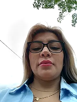Snapshot of DIANITA_1988 chatting on February 20, 2:02 pm DIANITA 1988 online show from February 20, 2:02 pm