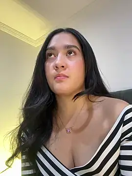 Nina lovi online show from December 20, 11:05 pm