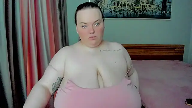 Snapshot of _MarryGirl_ chatting on October 6, 9:29 am  MarryGirl  online show from October 6, 9:29 am