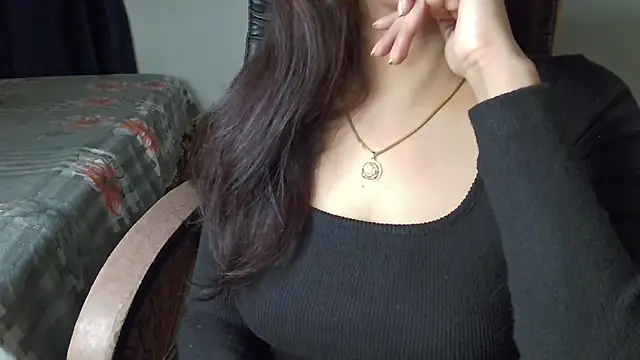 Snapshot of Adventurous_Angel chatting on December 26, 10:31 pm Adventurous Angel online show from December 26, 10:31 pm