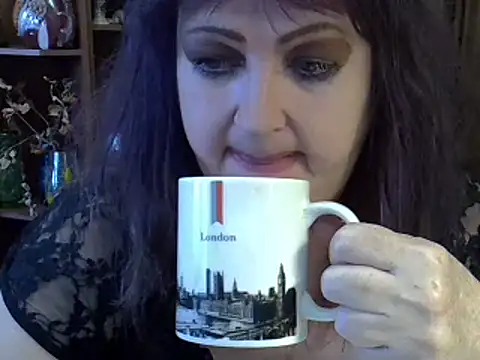 ElenaZed online show from February 17, 7:37 am