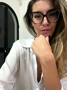 nicole 98 online show from December 3, 10:41 pm