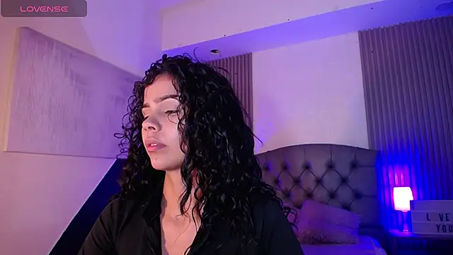 Snapshot of ximena_diaz chatting on March 19, 9:37 pm ximena diaz online show from March 19, 9:37 pm