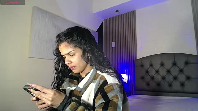 Snapshot of ximena_diaz chatting on September 11, 8:42 pm ximena diaz online show from September 11, 8:42 pm