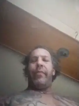 trucker1979 online show from December 3, 4:38 pm