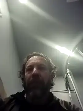 trucker1979 online show from January 17, 9:40 pm