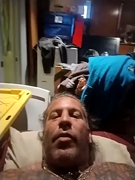 trucker1979 online show from July 5, 3:41 pm