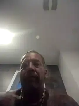 trucker1979 online show from July 16, 9:37 am