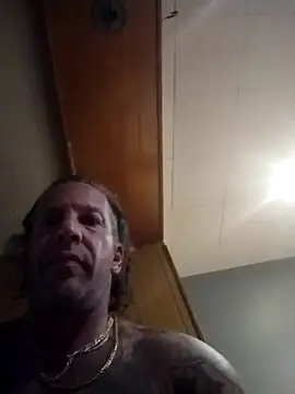 trucker1979 online show from July 20, 8:44 pm