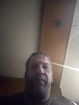 trucker1979 online show from July 23, 7:12 pm