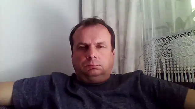 grzes19763 online show from May 6, 9:58 am