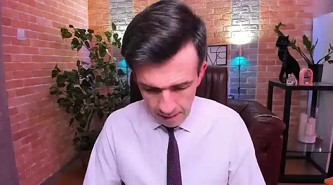 SteveTiger online show from January 24, 10:43 am