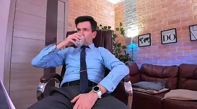 SteveTiger online show from January 26, 12:22 pm