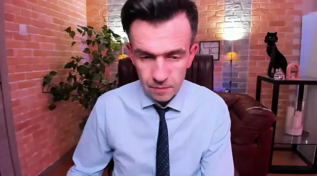 SteveTiger online show from February 15, 2:44 pm