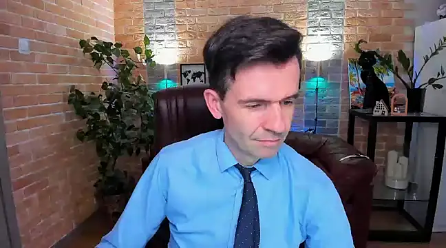 SteveTiger online show from March 2, 12:54 pm