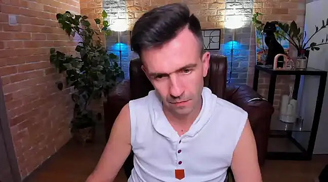 SteveTiger online show from March 17, 4:11 pm